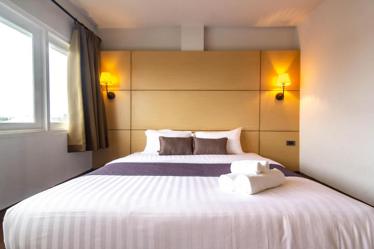 Montree Phuket Hotel, Sha Extra Plus Exterior foto